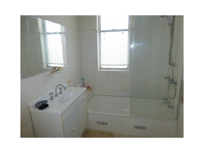 2 Mill Street, Parkes NSW 2870