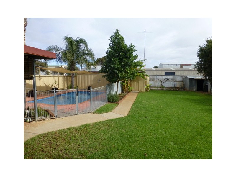 72 Forbes Road, Parkes NSW 2870