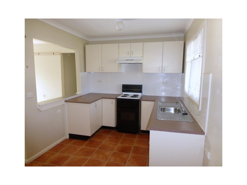 7 Moon Crescent, Parkes NSW 2870
