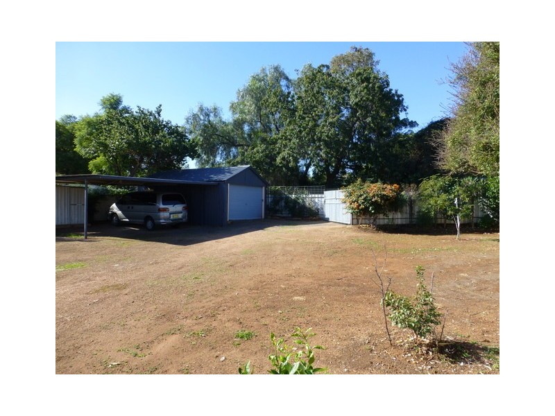 53 Caswell Street, Peak Hill NSW 2869