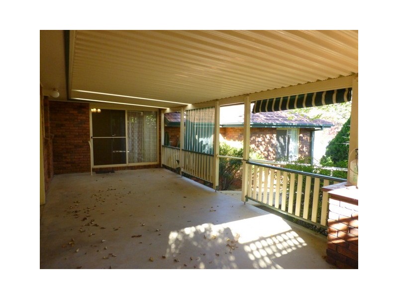 8 Glengowrie Close, Parkes NSW 2870