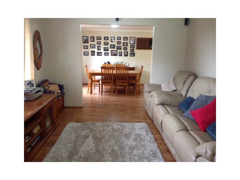 6 Basil Avenue, Parkes NSW 2870