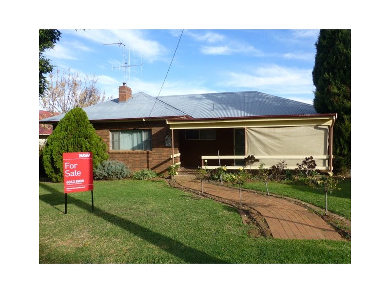 23 Rose Street, Parkes NSW 2870