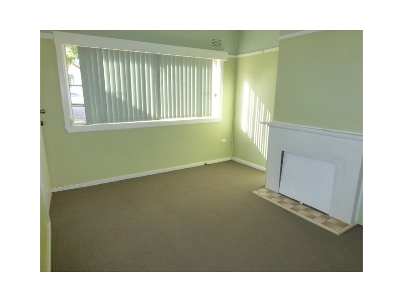 23 Rose Street, Parkes NSW 2870