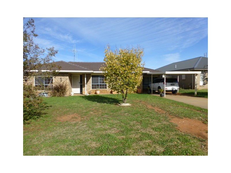 3 Thomas Tom Cres, Parkes NSW 2870