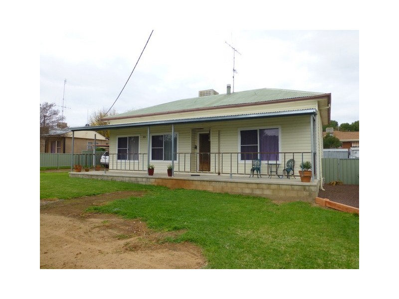 39 Thornbury Street, Parkes NSW 2870