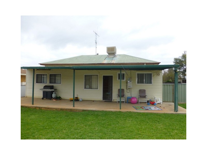 39 Thornbury Street, Parkes NSW 2870