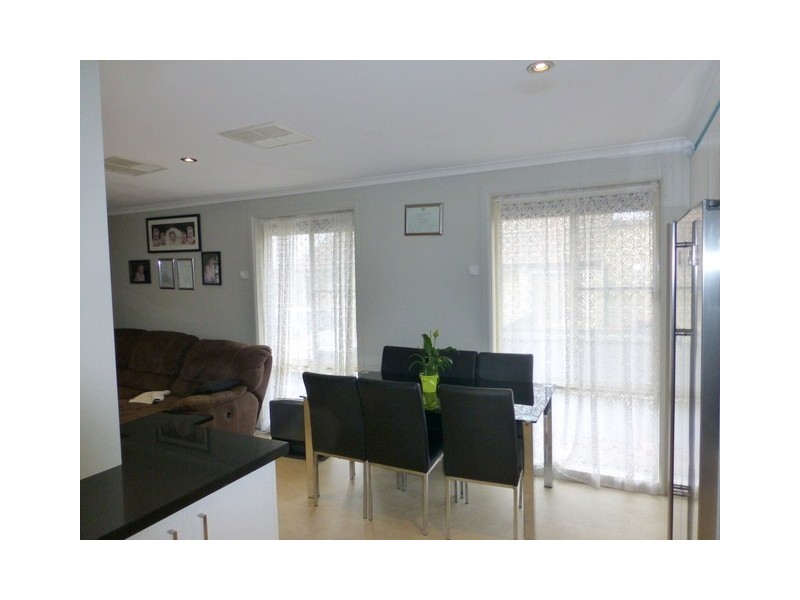 23 Westcott Crescent, Parkes NSW 2870