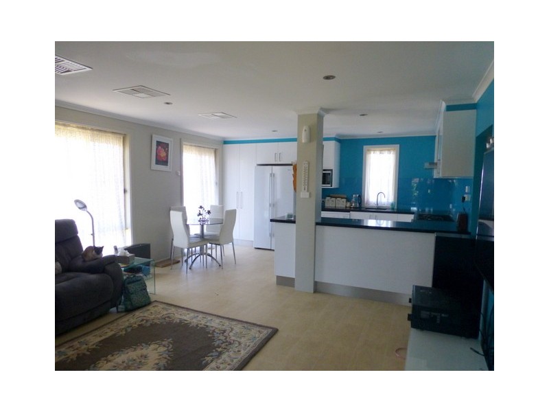 23 Westcott Crescent, Parkes NSW 2870