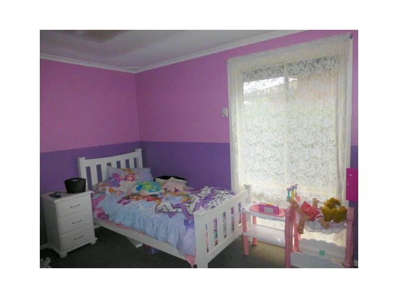 23 Westcott Crescent, Parkes NSW 2870
