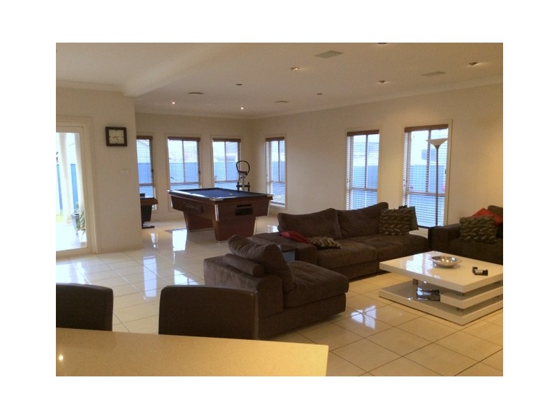 53 Church Street, Parkes NSW 2870