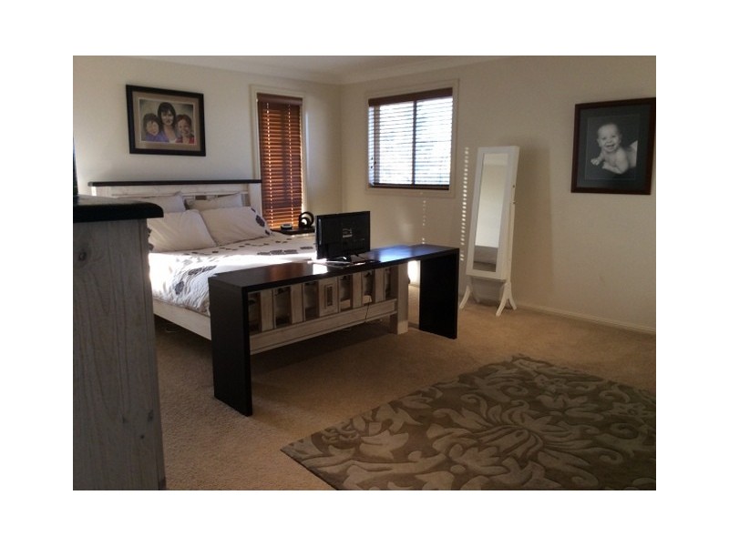 53 Church Street, Parkes NSW 2870