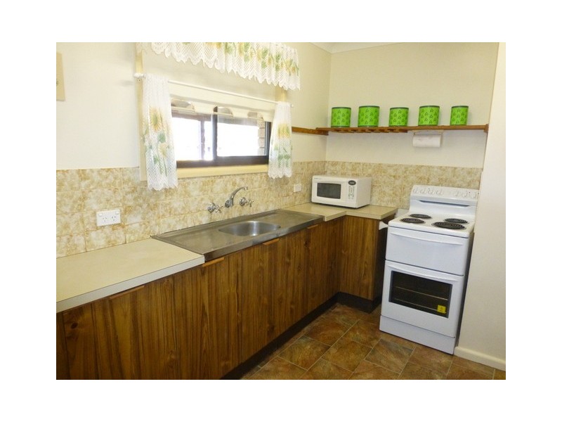 27 Webb Street, Parkes NSW 2870