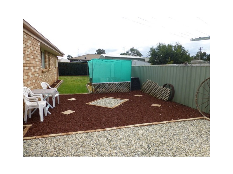 41 Flinders Street, Parkes NSW 2870