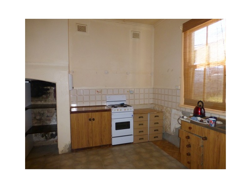 53 Albert Street, Parkes NSW 2870