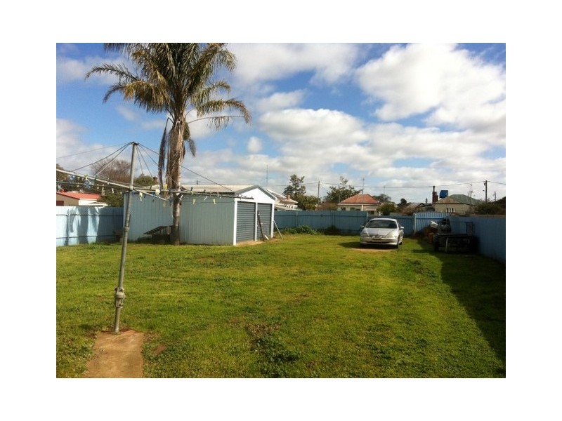 90 Bogan Street, Parkes NSW 2870