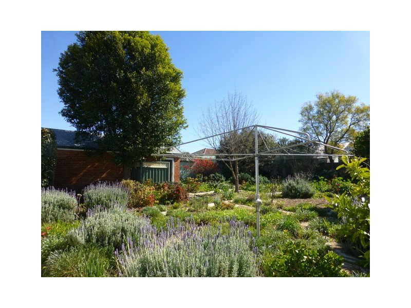 46 Church Street, Parkes NSW 2870