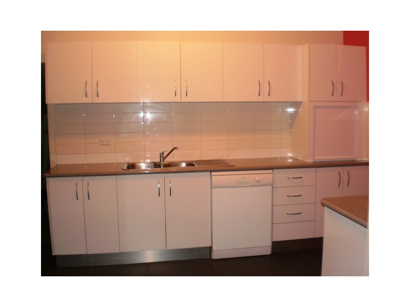 6 Kelly Road, Parkes NSW 2870