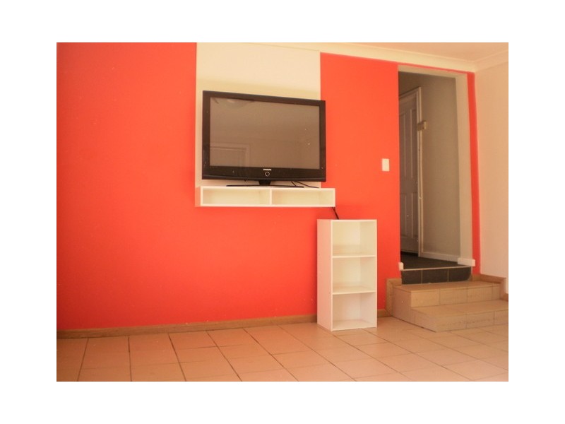 6 Kelly Road, Parkes NSW 2870