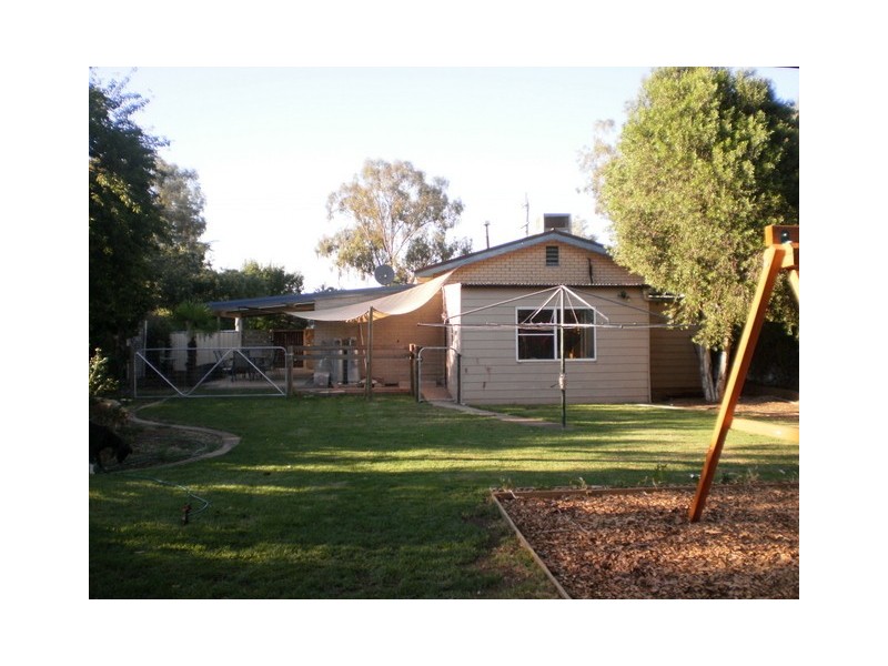 6 Kelly Road, Parkes NSW 2870