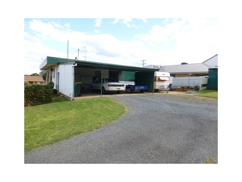 34 Reid Street, Parkes NSW 2870