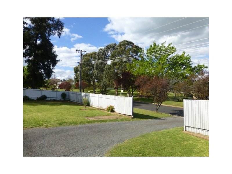 34 Reid Street, Parkes NSW 2870
