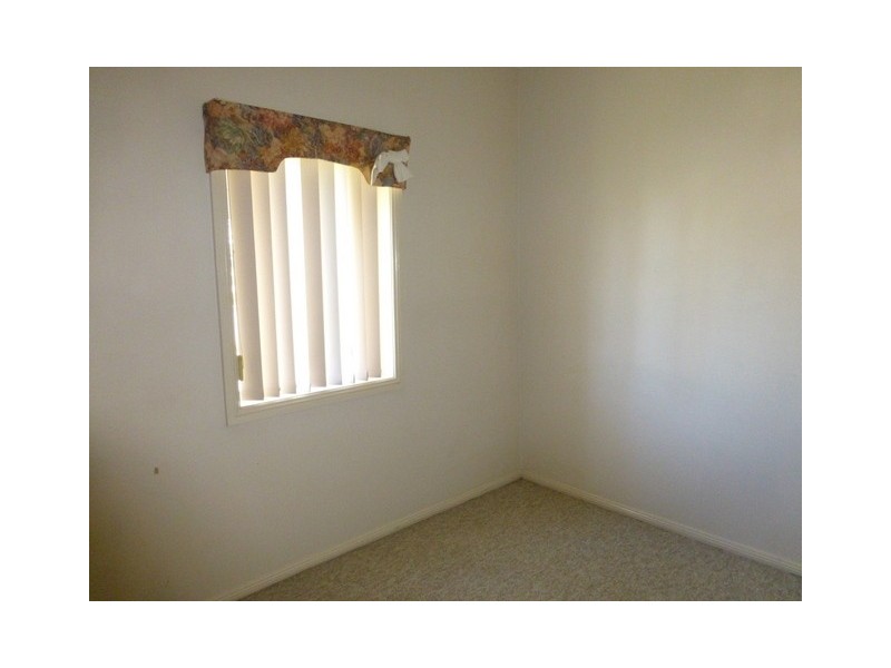 13 Medlyn Street, Parkes NSW 2870