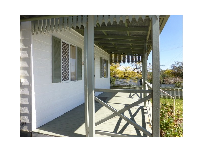 13 Medlyn Street, Parkes NSW 2870