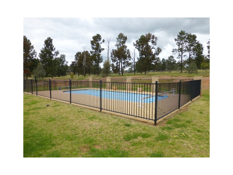 19 Deep Lead Road, Parkes NSW 2870