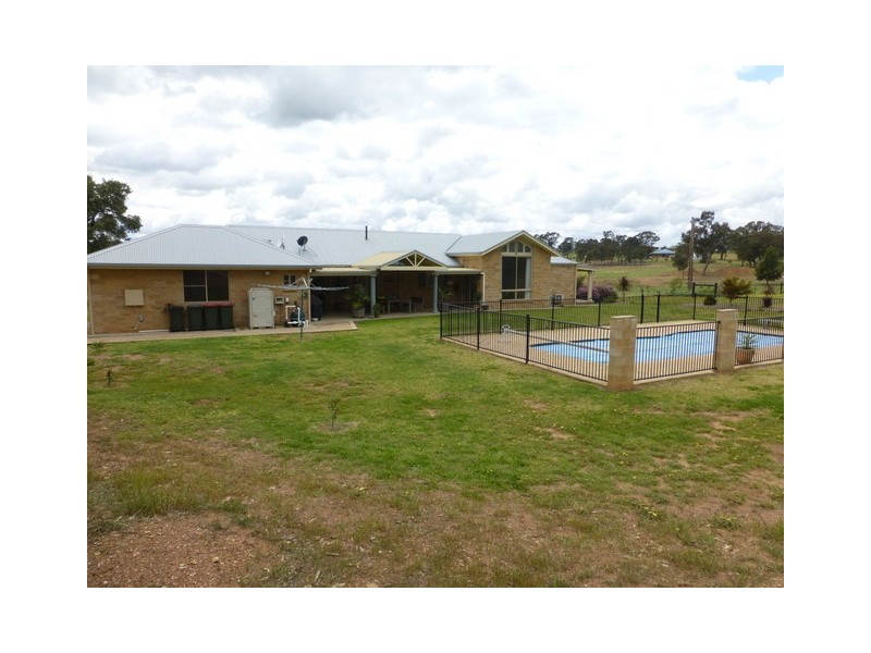 19 Deep Lead Road, Parkes NSW 2870