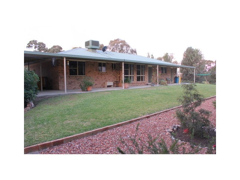 140 Heraghty Road, Parkes NSW 2870
