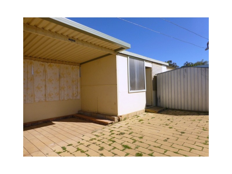 72 Mitchell Street, Parkes NSW 2870