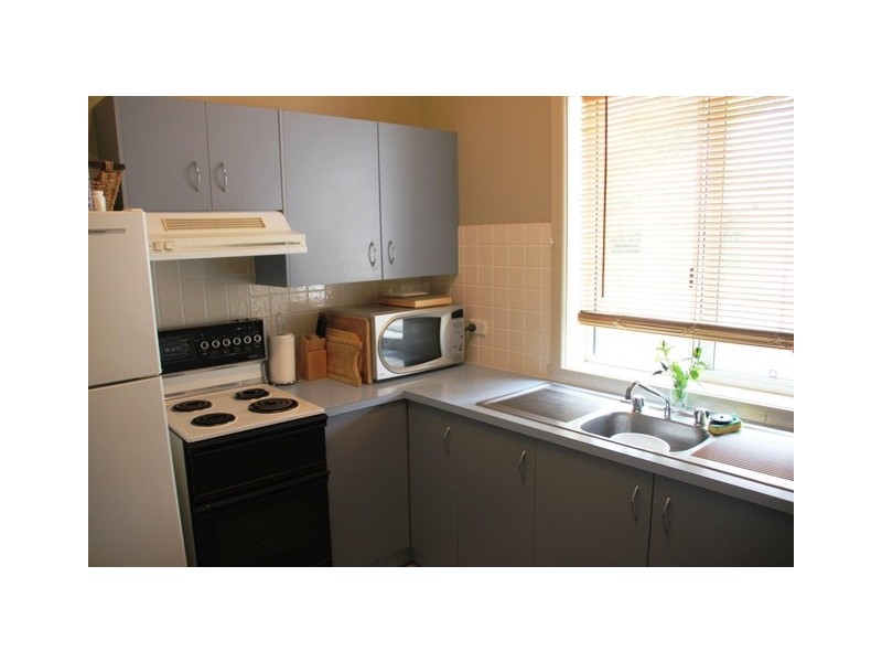 36 Close Street, Parkes NSW 2870