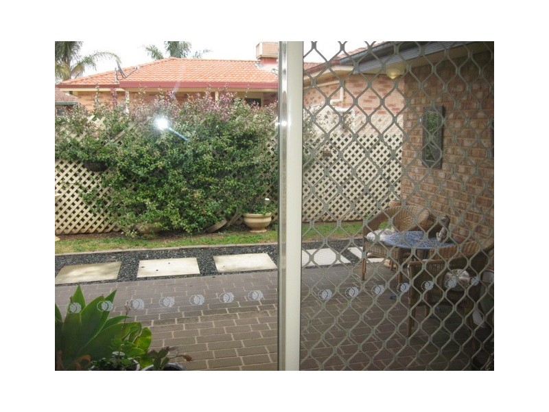 5 Guillan Place, Parkes NSW 2870