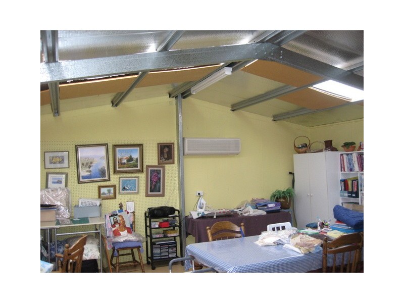 5 Guillan Place, Parkes NSW 2870