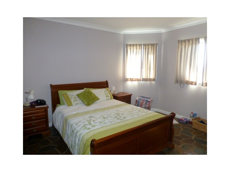 15 Glenwarrie Place, Parkes NSW 2870