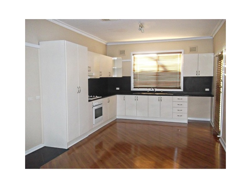 17-19 Callaghan Street, Parkes NSW 2870