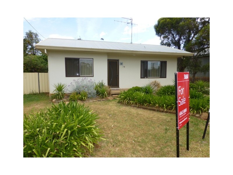 19 Macarthur Street, Parkes NSW 2870