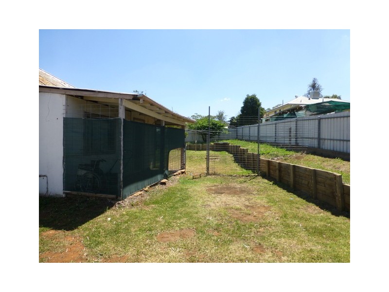 14 Wentworth Street, Parkes NSW 2870