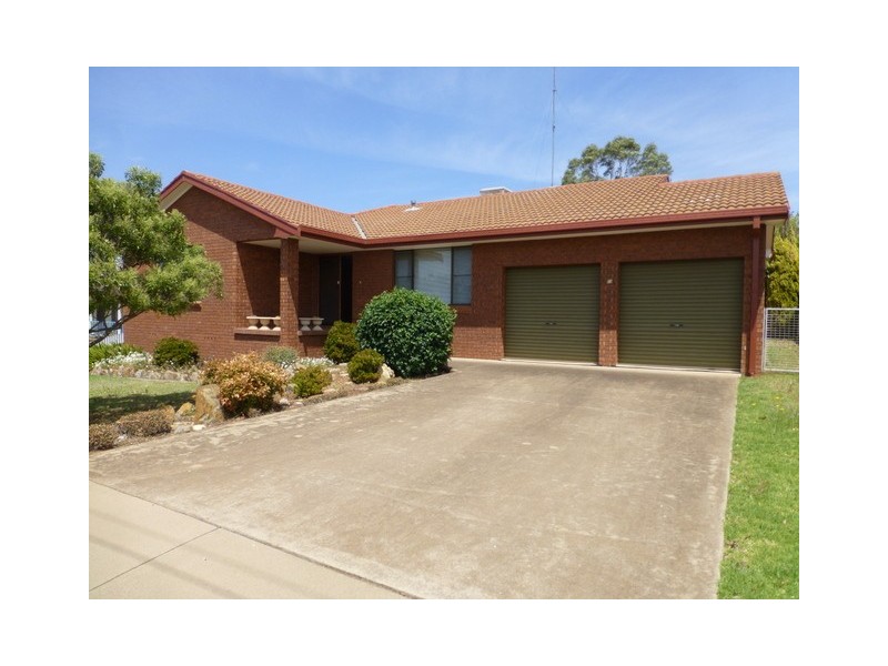 56 Coleman Road, Parkes NSW 2870