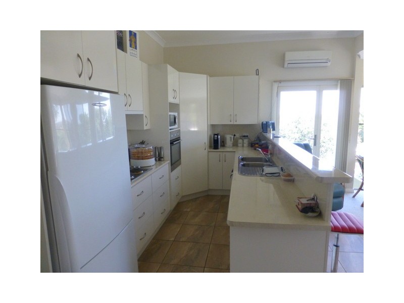 12 William Street, Parkes NSW 2870