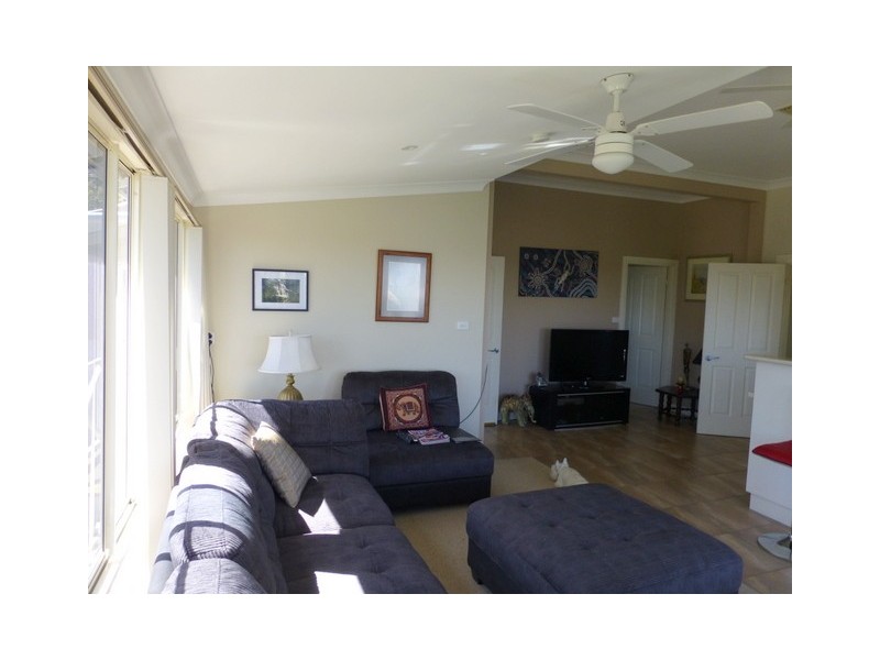 12 William Street, Parkes NSW 2870