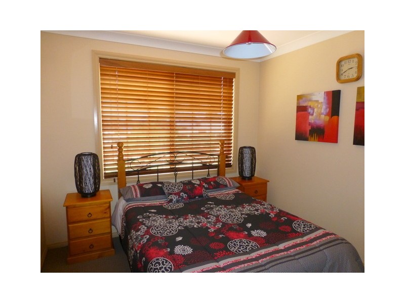 12 Hillcrest Avenue, Parkes NSW 2870