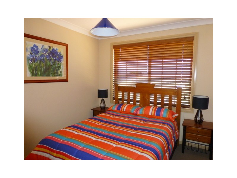 12 Hillcrest Avenue, Parkes NSW 2870