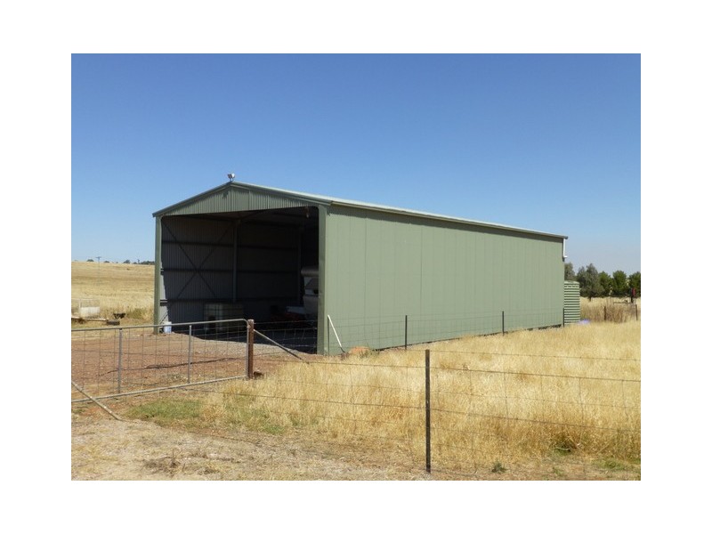 103 Heraghty Road, Parkes NSW 2870