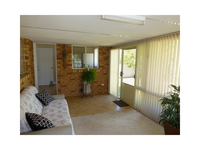 1 Kingsford Avenue, Parkes NSW 2870