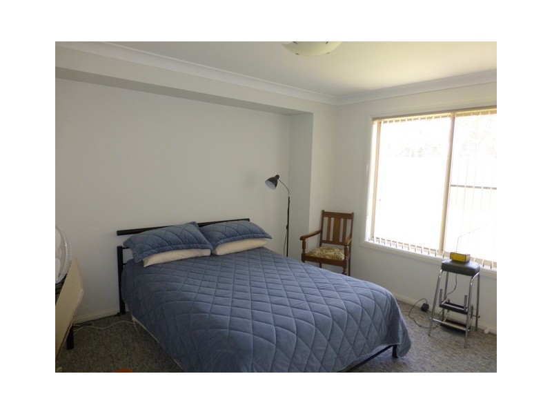 4 Mossgiel Place, Parkes NSW 2870