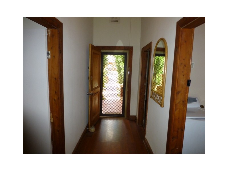 65 Dalton Street, Parkes NSW 2870
