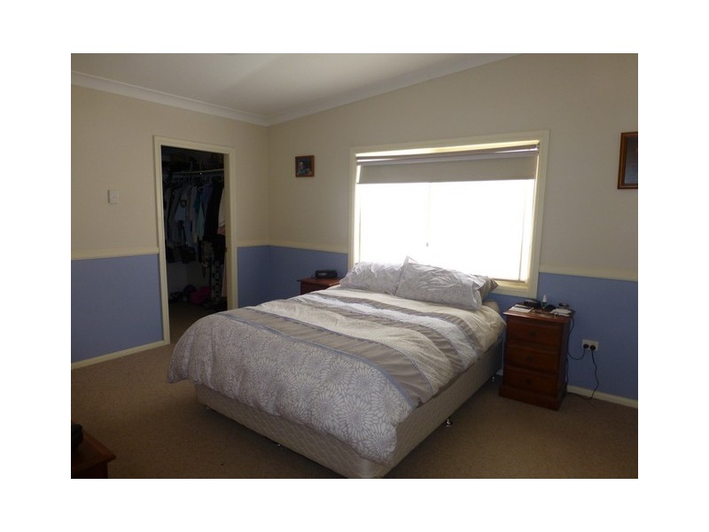 9 Gap Street, Parkes NSW 2870
