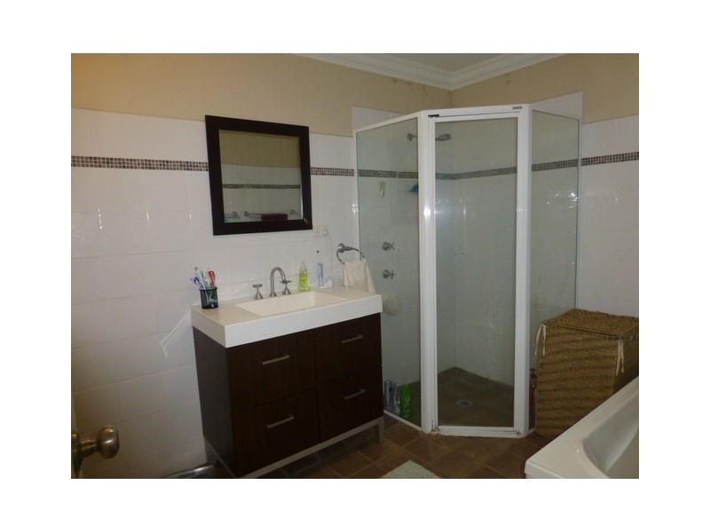 9 Gap Street, Parkes NSW 2870